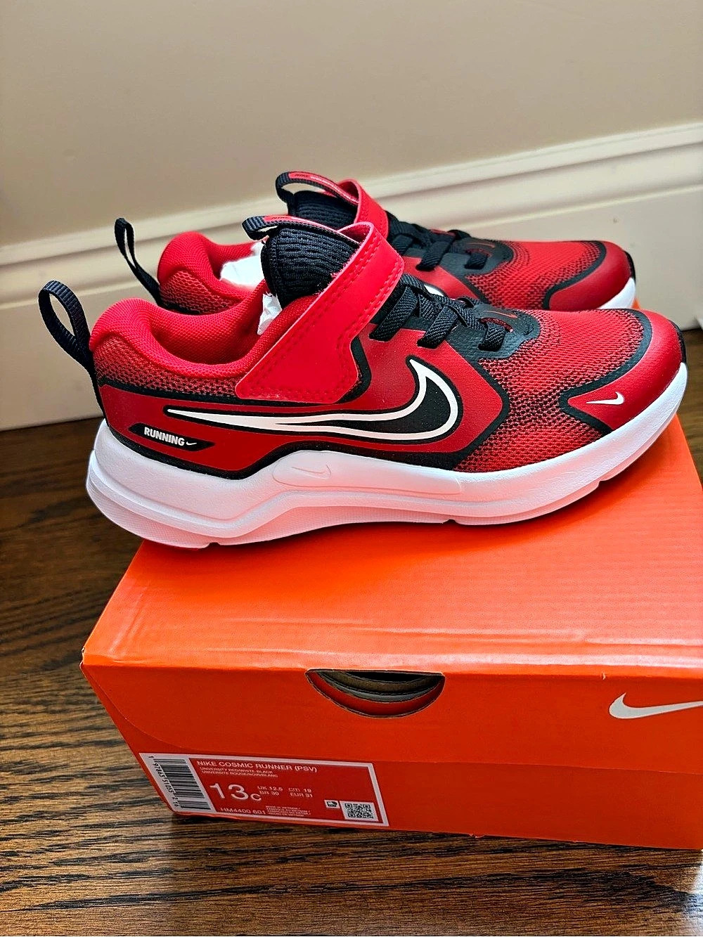 Nike Cosmic Runner (Red & Black) US 13